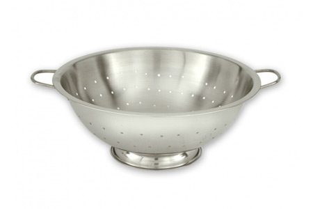 COLANDERS & CHINOIS & SIEVES